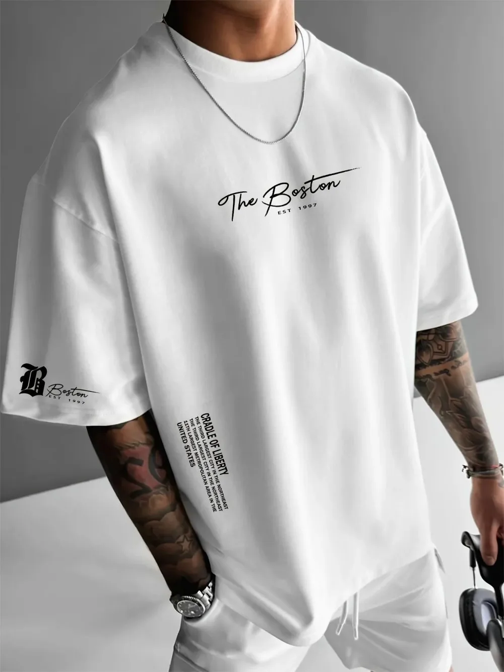 最新の高級メンズブランド、レタープリントTシャツ、100%純 - Streetwear Brand Clothing のレビューと価格
